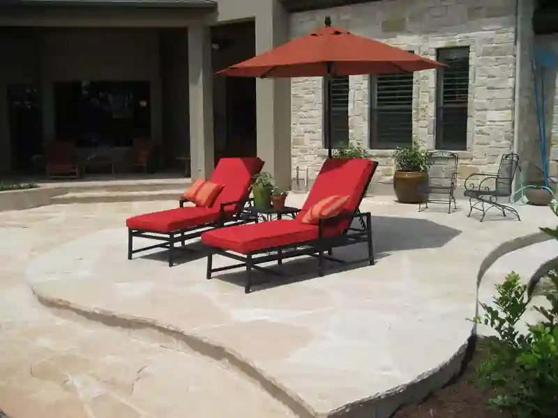 OUTDOOR PATIOS, FIRE PLACES AND KITCHENS